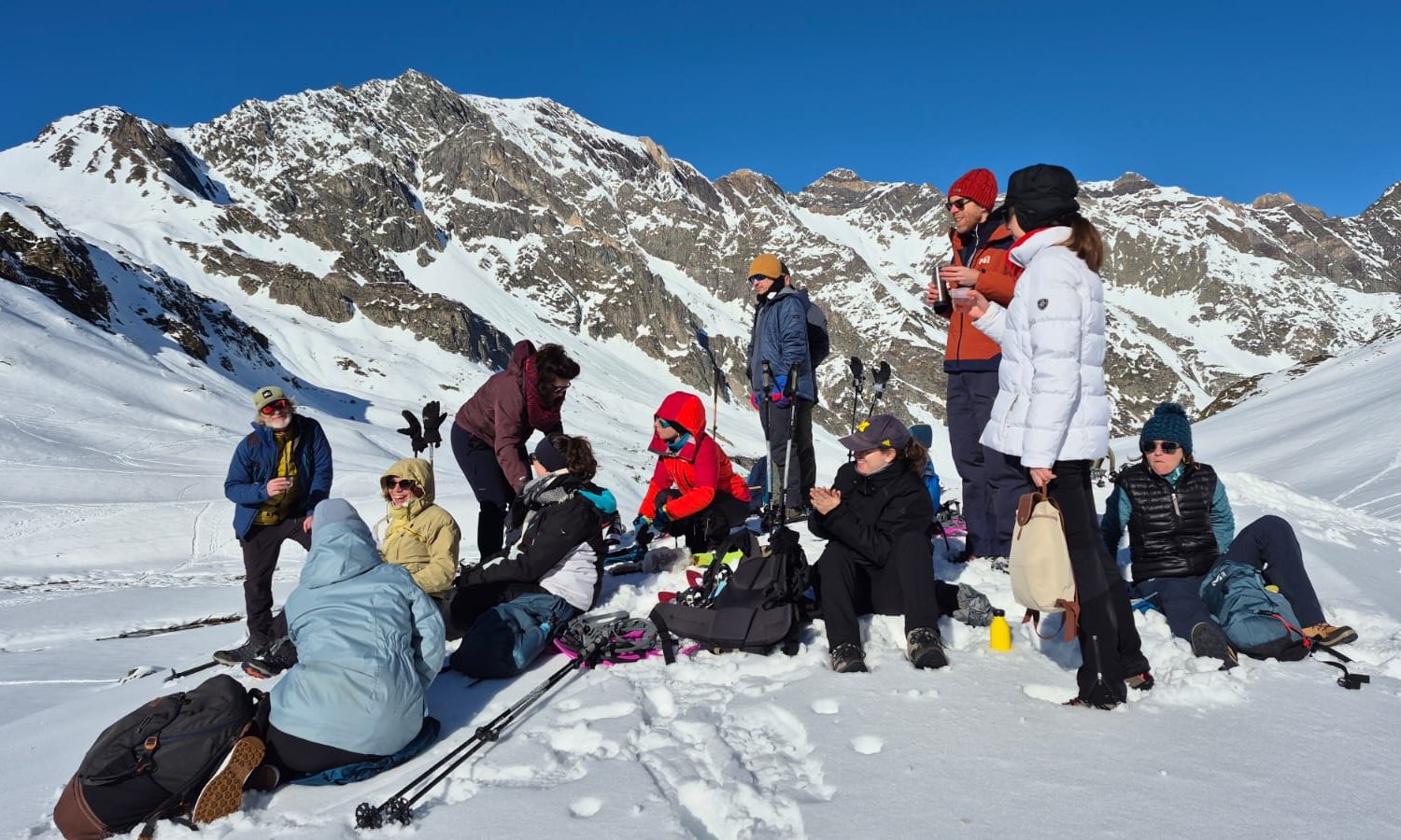 pause déjeuener sejour reveillon pyrenees en raquette