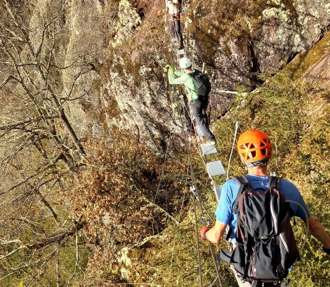 pont de singe via ferrata vallée d'Aure