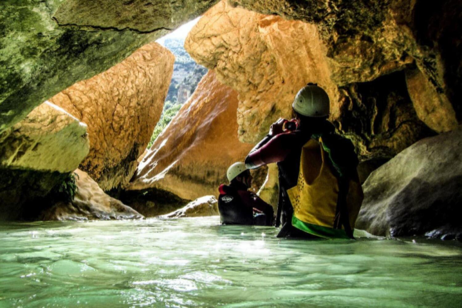 evolution dans l'eau des canyon de la sierra de Guara