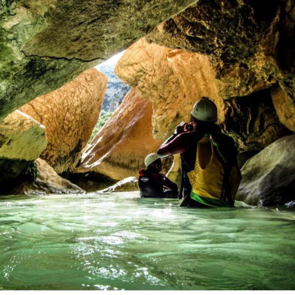 evolution dans l'eau des canyon de la sierra de Guara